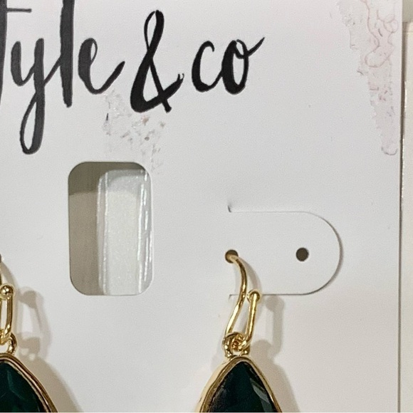 NWT Style & Co green drop earrings 💍💎👑💕 - Picture 3 of 9